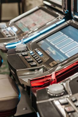 Review: sloturi cu jackpot progresiv – ce merită încercat