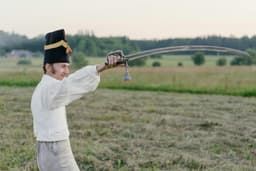 Cum s-a adaptat cultura cazinourilor după revoluție